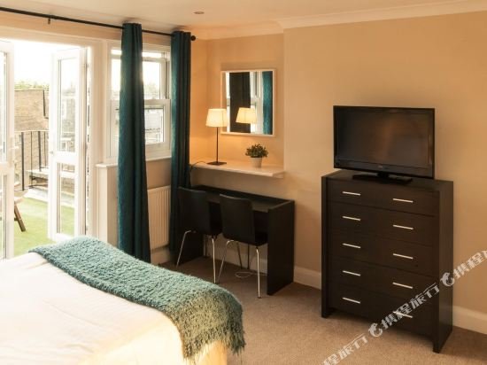 Фото Lamington Apartments