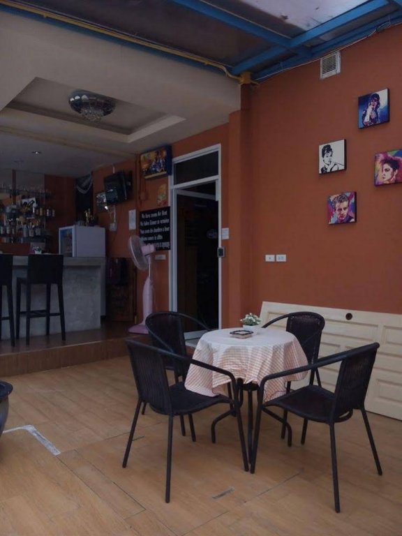 Фото The Mantra Hotel