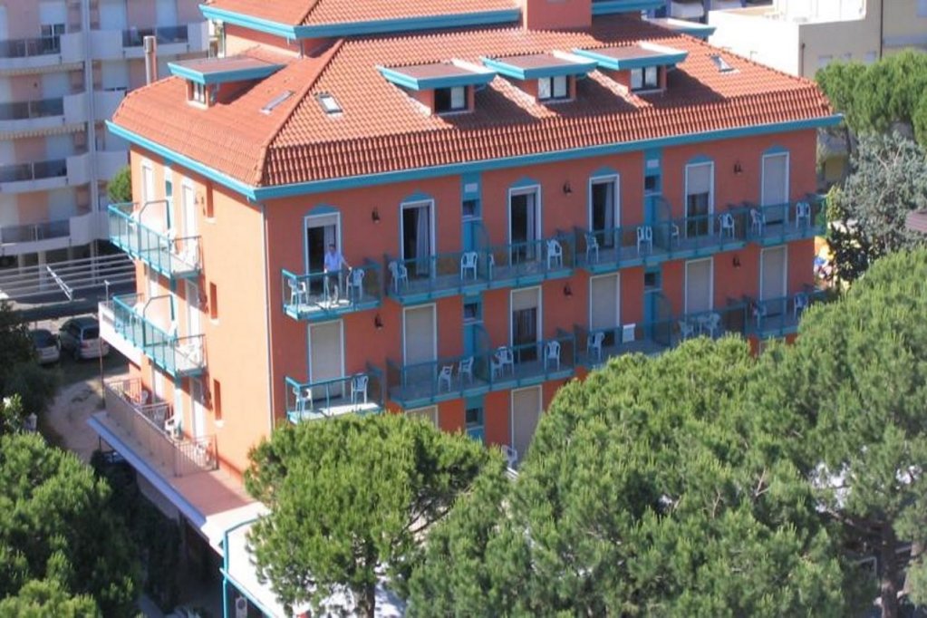 Фото Hotel Altinate