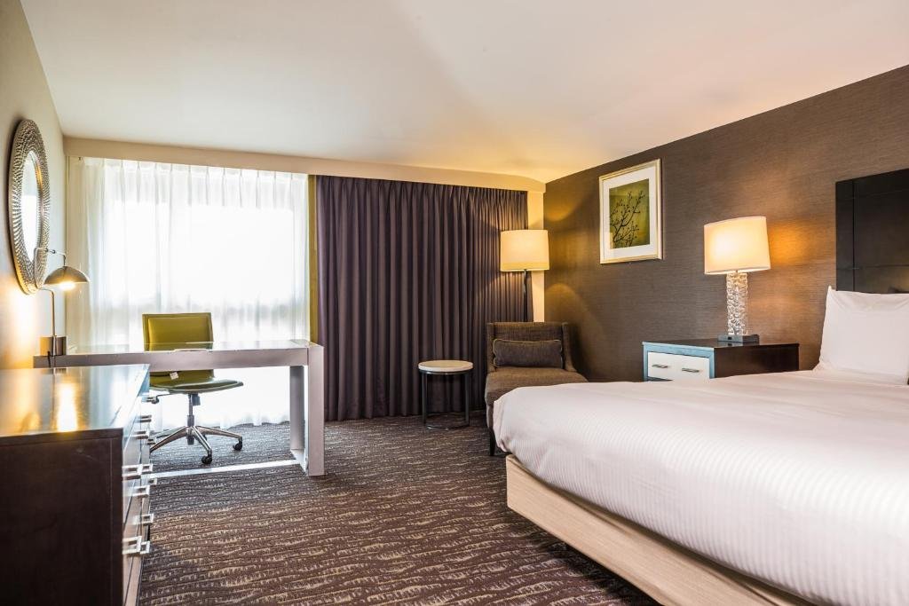 Фото Delta Hotels by Marriott Baltimore North