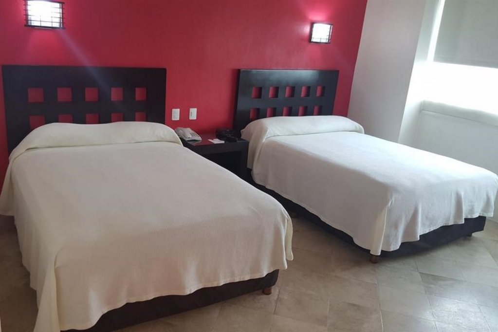 Фото We Hotel Aeropuerto