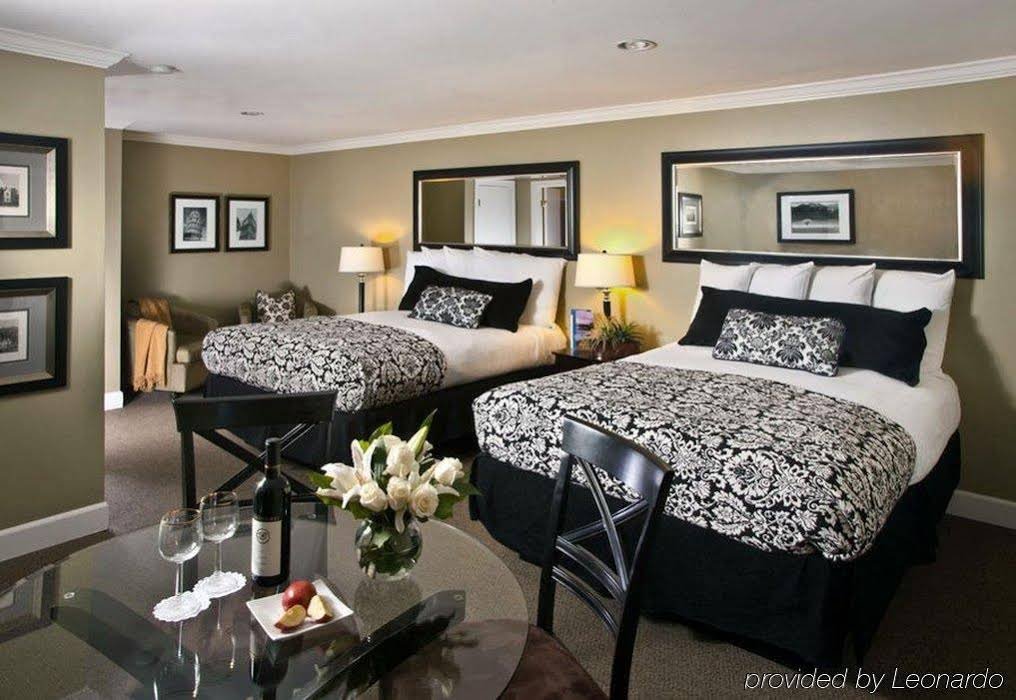 Фото Monterey Peninsula Inn