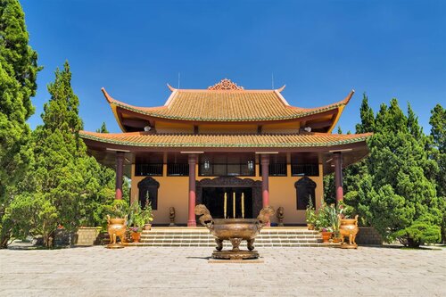 Гостиница Thuan Lam Hotel в Далате