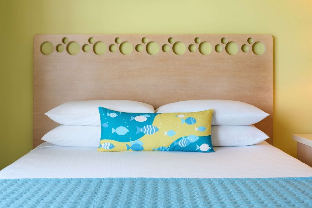 Фото Aston Waikiki Circle Hotel