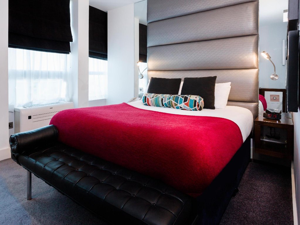 Фото Sandman Signature Newcastle Hotel