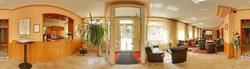 Фото Hotel Berlin Leipzig