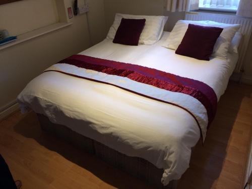 Фото The Railway Sleeper Lodge