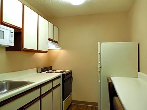 Фото Extended Stay America Suites Austin Metro