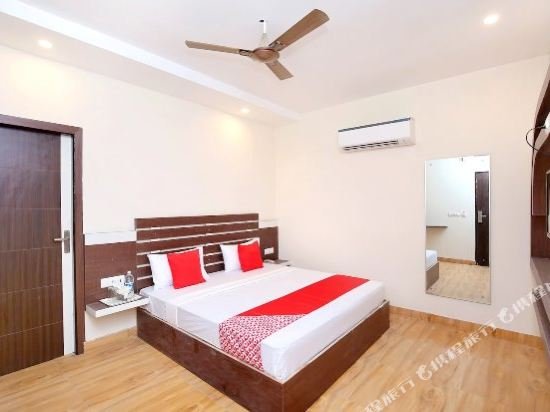 Фото Oyo 19716 Hotel Shanay