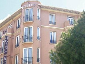 отель CASA MOHO Juan Les Pins