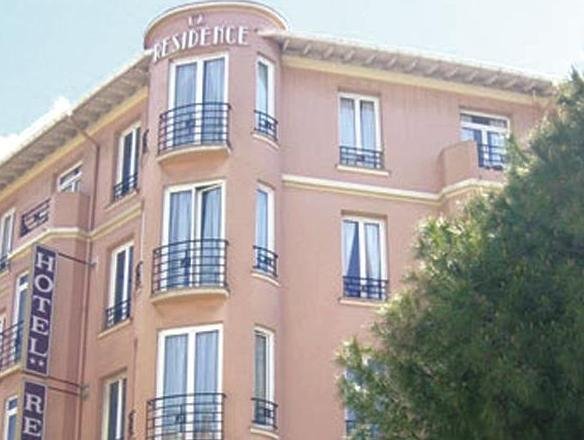 Фото отеля 1