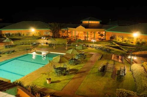 Гостиница Crossroads Hotel Lilongwe в Лилонгве