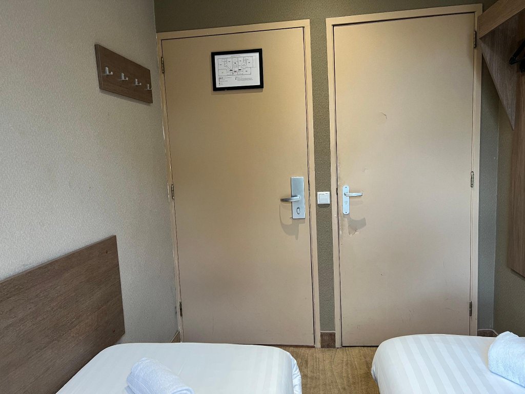 Фото Aston City Hotel