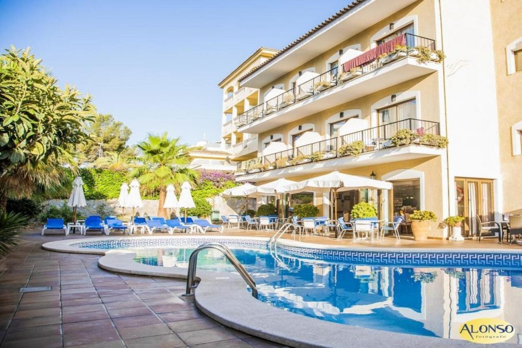 Фото Hostal Villa Rosa