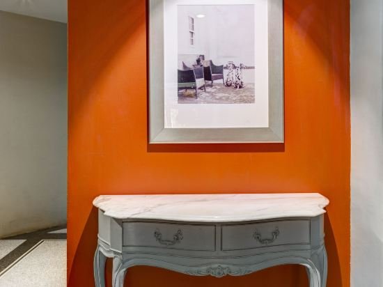 Фото Regents Court