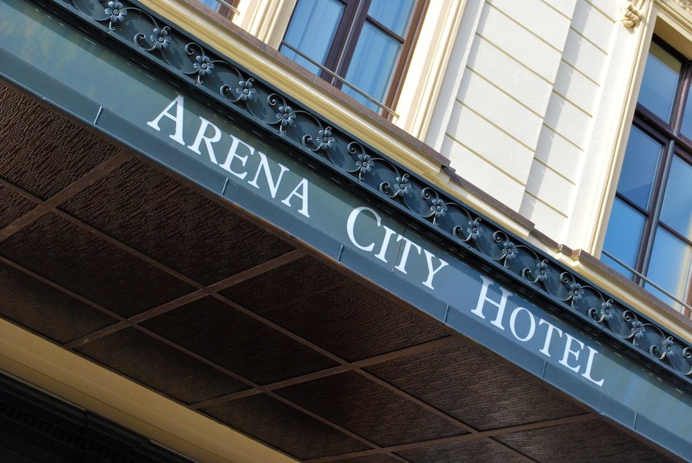 Фото Arena City Hotel