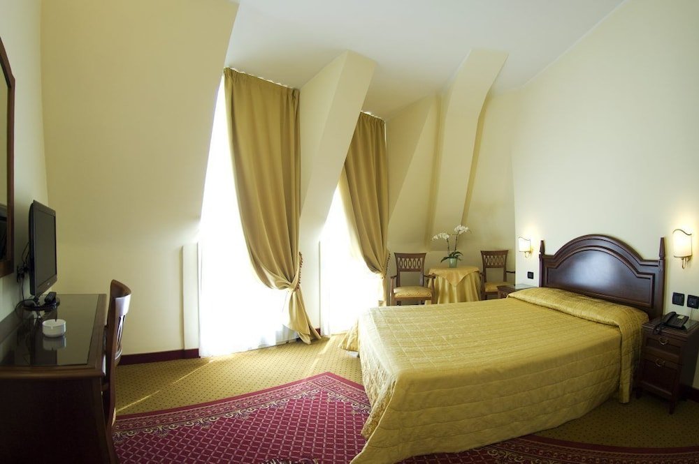 Фото Hotel Villa Fiorita