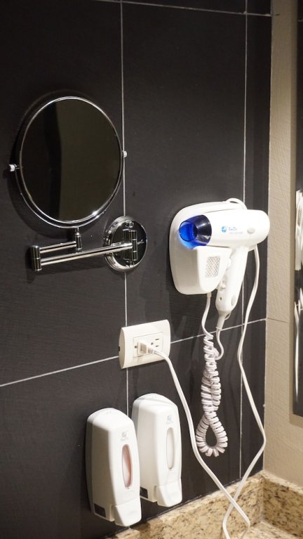 Фото Hotel Las Cascadas