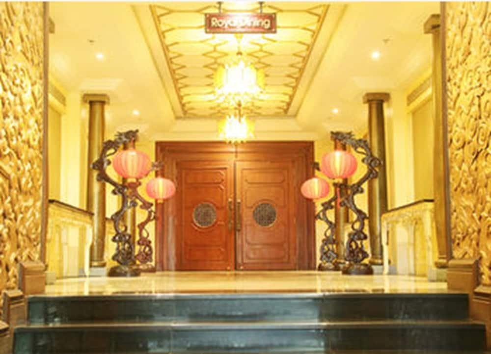 Фото TTC Imperial Hotel