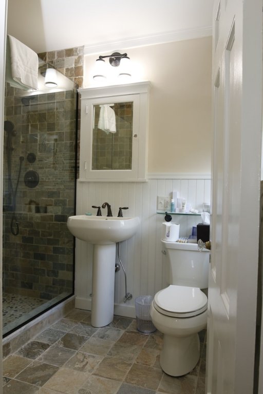 Фото The White House Inn