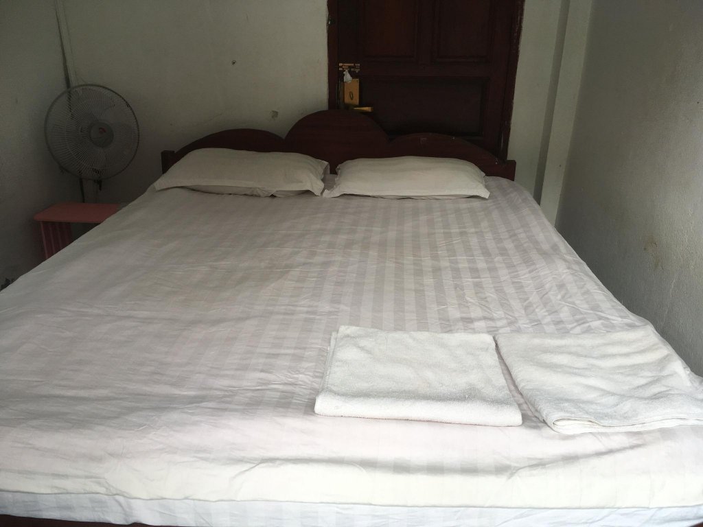Фото Cheng Backpackers Hotel 2