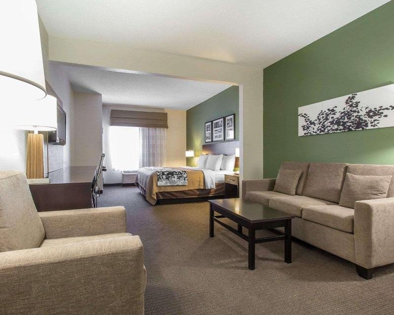 Фото Sleep Inn & Suites