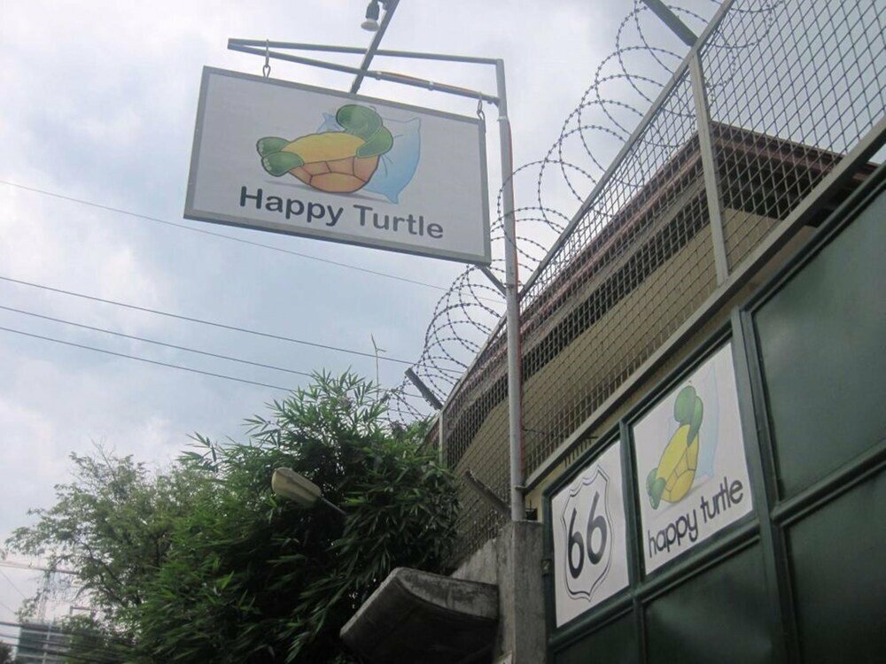 Hotel Happy Turtle Hostel, Quezon City, photo