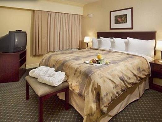 Фото Chateau Nova Kingsway