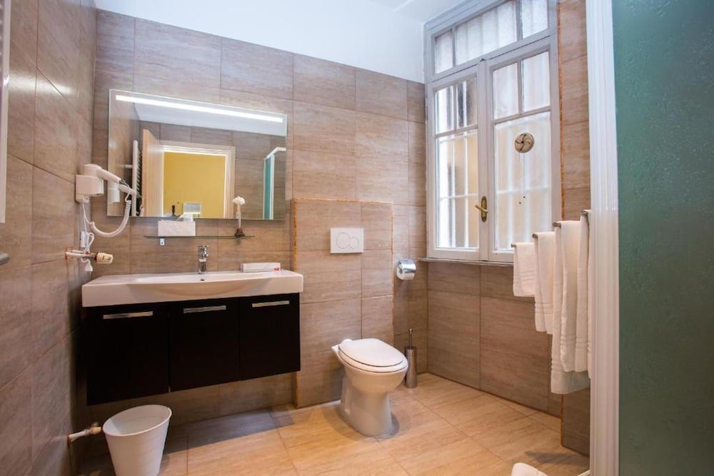 Фото Bq House Castello Guesthouse