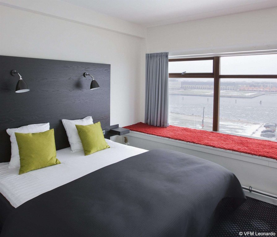 Фото Scandic Front