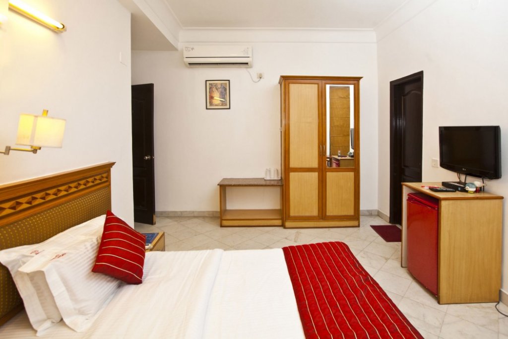 Фото Oyo 8761 Hotel Mall View