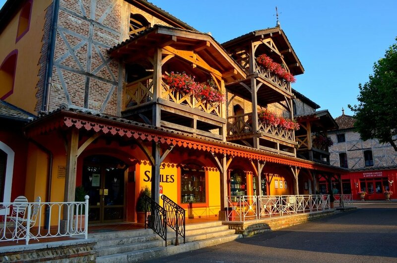 Гостиница Hôtel Les Saules