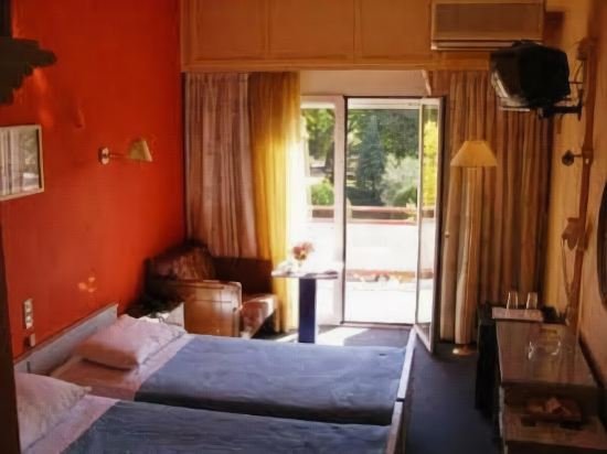 Фото King Pyrros