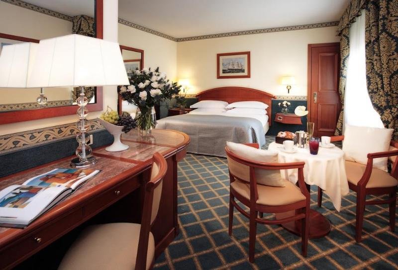 Фото Starhotels Vespucci