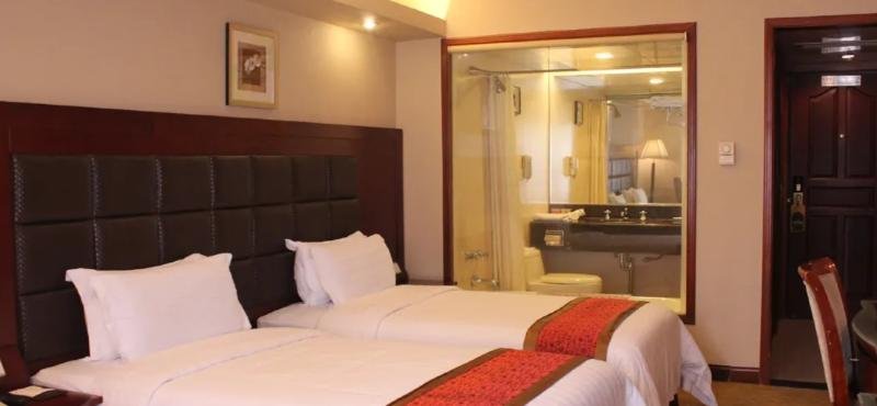 Фото GreenTree Eastern Shenzhen Luohu East Gate Hotel