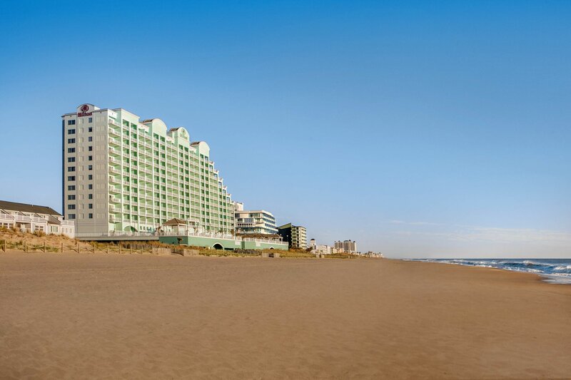 Гостиница Hilton Ocean City Oceanfront Suites