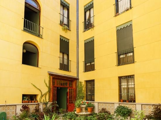 Фото Aspasios Gran Vía Apartments