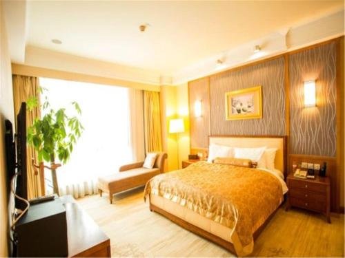 Фото Qingdao Blue Horizon Marina Gold Hotel