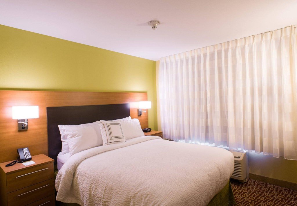 Фото TownePlace Suites Roswell
