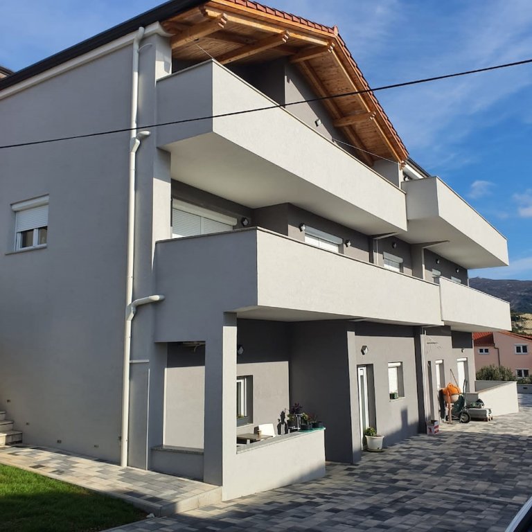 Фото Apartments Villa Salona Sky