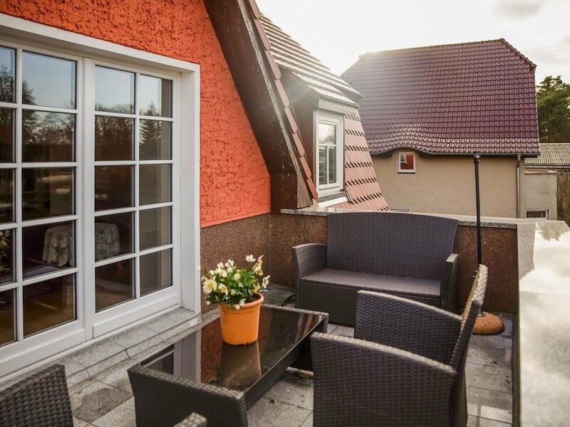 Гостиница Cosy Villa in Königs Wusterhausen Ot Niederlehme With Garden