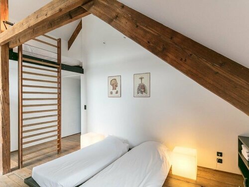 Гостиница Holiday Home in Denee, Halfway Between Namur and Charleroi