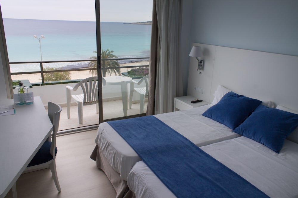 Фото Hotel Anba Romani