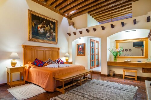 Гостиница Hotel Casa del Naranjo в Пацкуаро