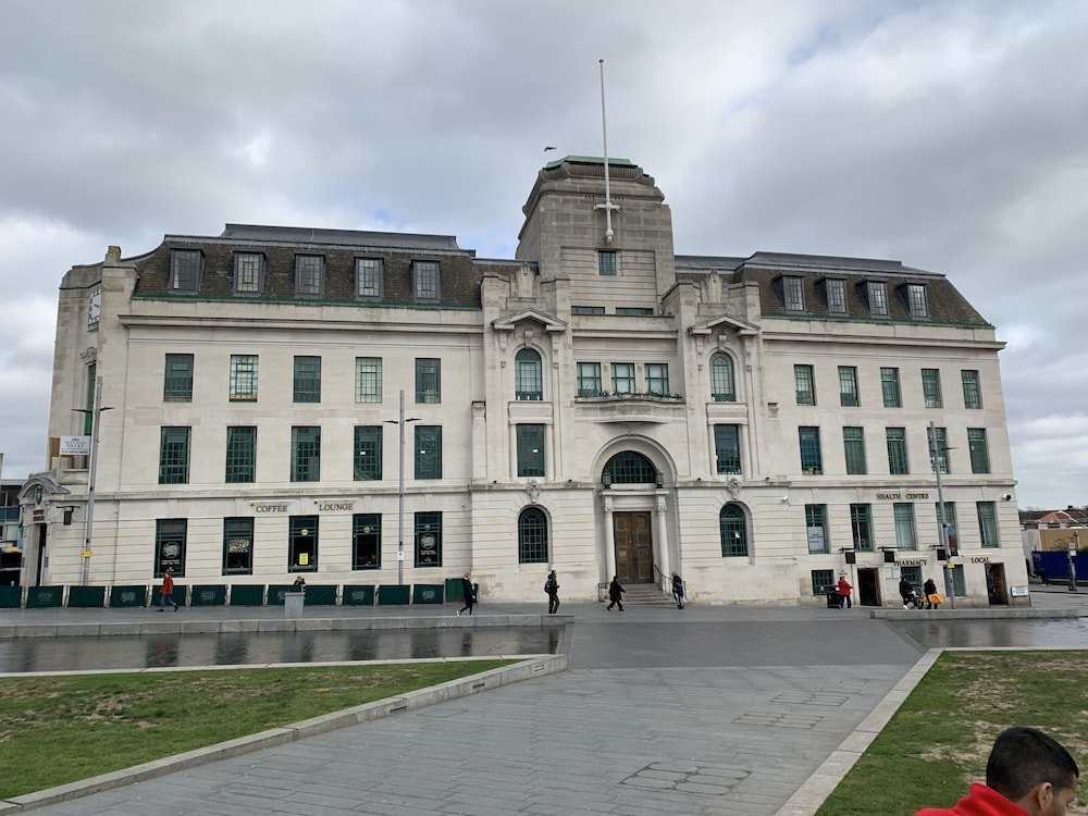 Фото отеля 1