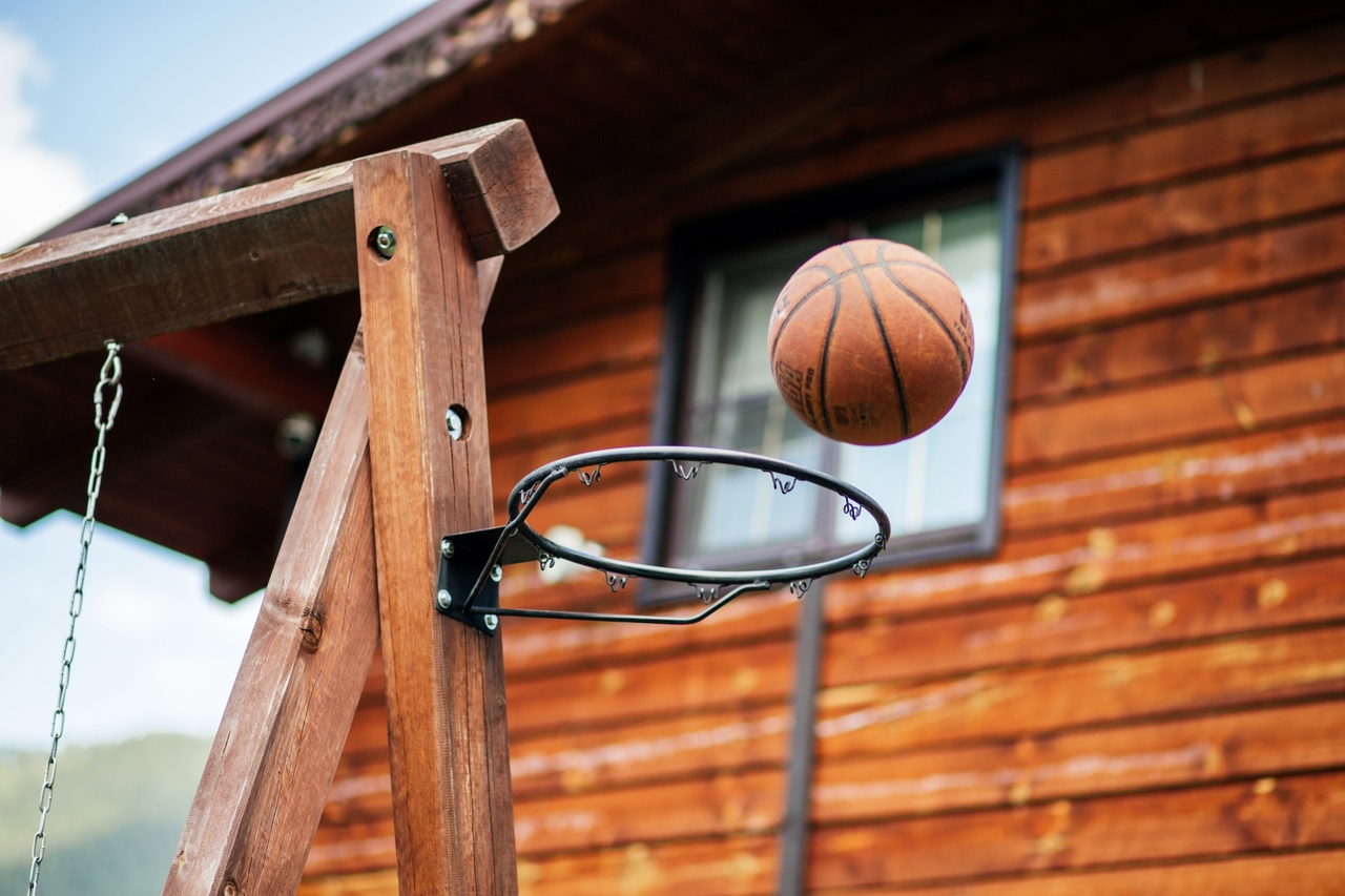 Фото Медведь и Ягодка