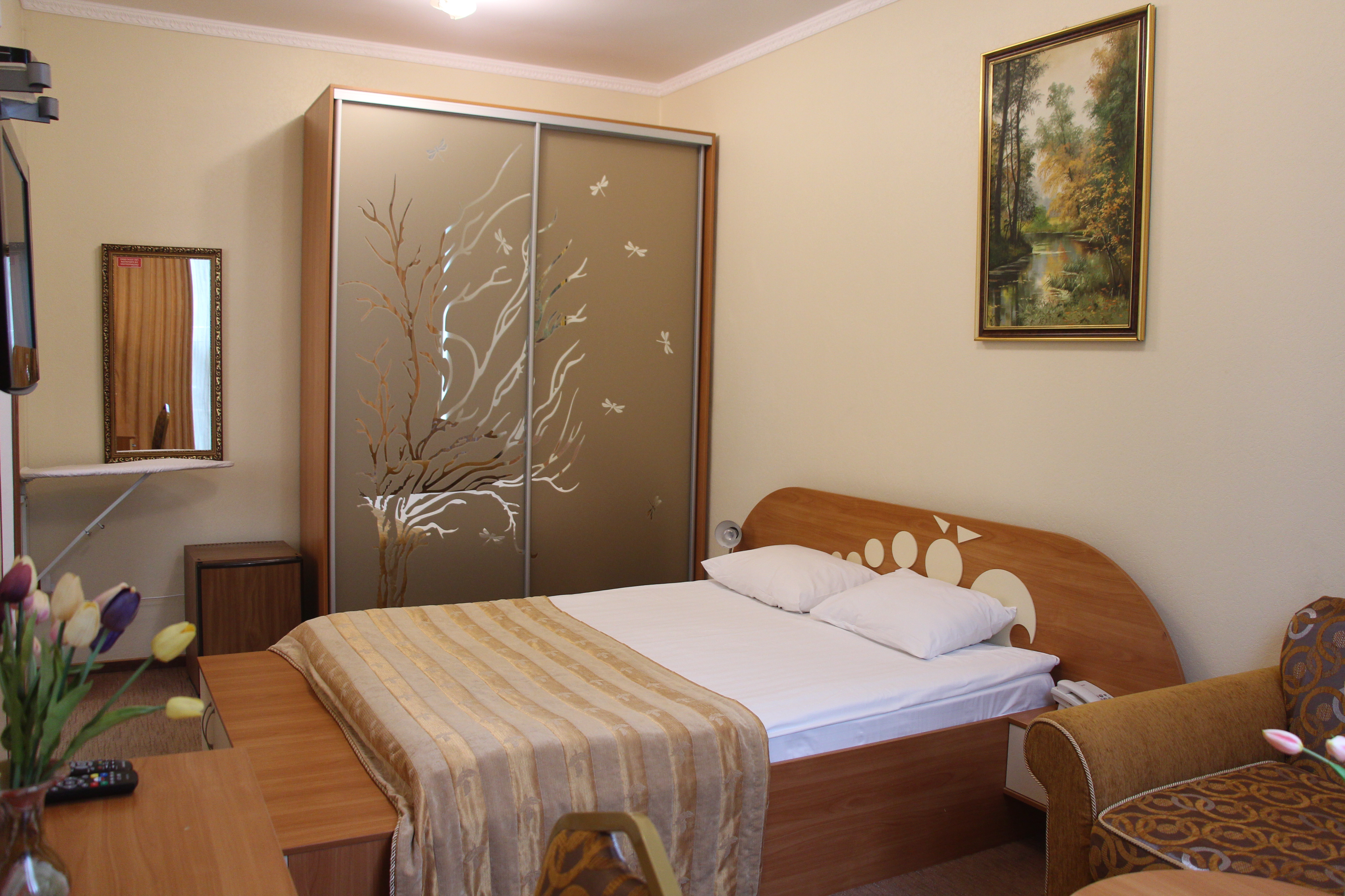 Фото отеля 2