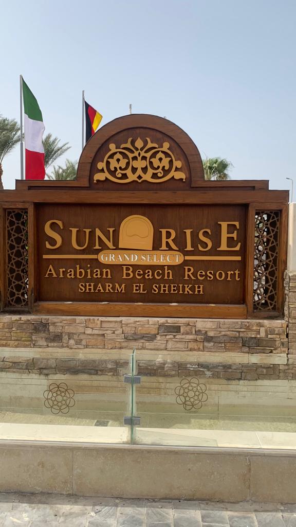Фото Sunrise Arabian Beach Resort