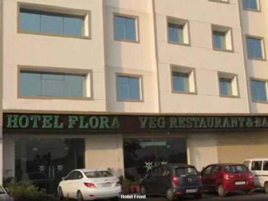 Фото Hotel Flora Haridwar