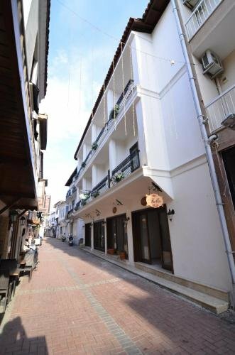 Хостел Maison Bahar Hotel & Suites в Кушадасы